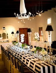 Using a picasso bread and butter plate, angled on the black rimless china, placed on top of the cirrus charger gives this layered look great appeal. 58 Elegant Black And White Wedding Table Settings Happywedd Com