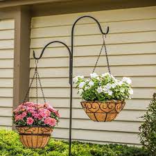 Vigoro 84 In Traditional Double Shepherd Hook 844645vg The Home Depot Hanging Plants Hanging Flower Pots Hanging Plants Outdoor
