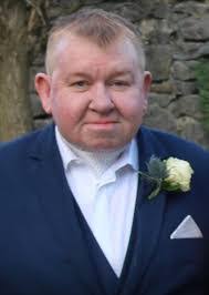 Thomas Dorney's Instagram, Twitter & Facebook