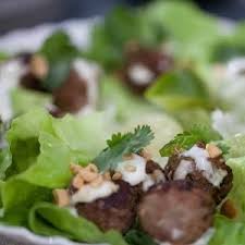 Thanksgiving is such a great holiday, but we know cooking the meal can be a monumental task. Martha Stewart Makes Seasonal Veggie Appetizers For Fall Today Youtube