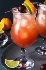 Hurricane Cocktail Recipe (New Orleans Classic) - Insanely Good