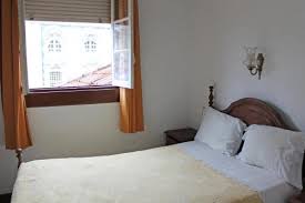 We would like to show you a description here but the site won't allow us. Franca Guest House Porto Deals Photos Reviews