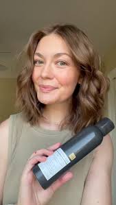 Video Review of Kristin Ess KES Soft Shine Beach Wave Spray: null by  {{userName}}