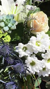 Our assortment of gifts ranges from cakes to personalized items to home decors. Flower Delivery In 2021 Cheap Flower Delivery Flower Delivery Wholesale Flowers