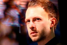 Strong finish helps Trump to set up Higgins clash