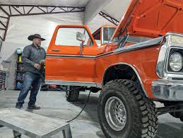 AMERICAS MOST WANTED - SPIN