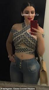 Latest updates from emma coronel aispuro on hotnewhiphop! Pictured El Chapo S Beauty Queen Wife In Her Mugshot Daily Mail Online