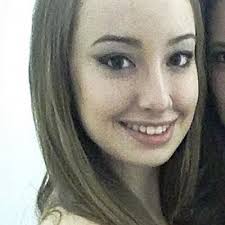 Lívia Meyer (@liviameyer)