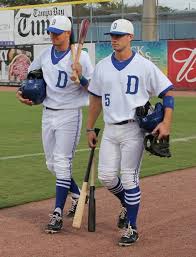The toronto blue jays unveiled their new jersey and it's a blast from the past featuring. Dunedin Blue Jays é‡Žçƒ