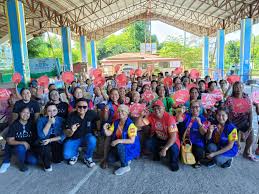 MDA students share knowledge with senior citizen