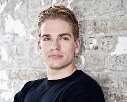 Chris Fardon's Instagram, Twitter & Facebook