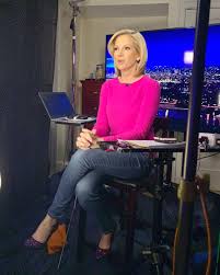 So that was a no? Shannon Bream On Twitter Stepped Up My Shoe Game For Tonight S Show