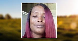 Shirley Dickens's Instagram, Twitter & Facebook