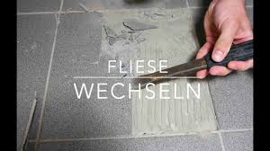 Der estrich darf nicht beschädigt werden. Fliese Austauschen Anleitung Kinderleicht Youtube