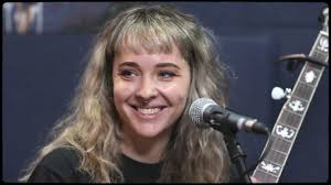 Driving On Suspended Live at Studio Krug