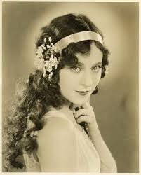 1920s Hairstyles For Long Hair Flapper Hair 1920s Flapper Hairstyles Vintage Hairstyles
