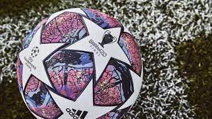 Uefa, 2020 yılında i̇stanbul'da düzenlenecek olan şampiyonlar ligi finalinde kullanılacak topu tanıttı. Sampiyonlar Ligi Final Topunda Istanbul Detayi Son Dakika Haberleri