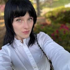 Katelyn Lux Brewer (@TwinKatelyn1014)