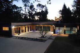 Villa Avec Sauna Et Piscine Interieure Chauffee A 15 Mn Du Bord De Mer Finistere Bretagne Location Vacances A Sizun Clevacances