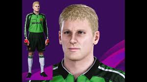 Peter boleslaw schmeichel was born on the 18th november 1963 in gladsaxe, denmark, and had a passion for. Peter Schmeichel Pes 2021 And Pes 2020 Ps4 Face Youtube