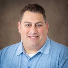 Heart of Florida Health Center CEO And Leadership: Executives and  Demographics