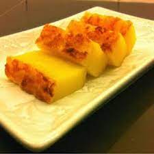 Instructions mix the grated cassava, grated coconut and flour in a large mixing bowl. Cassava Cake Kuih Bingka Ubi Kayu Recipe Yummly Recipe Cassava Cake Easy Cassava Cake Recipe Casava Cake Recipe