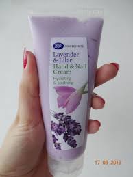 Leaves your skin soft and smooth. Boots Lavender And Lilac Hand And Nail Cream Review