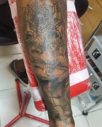 I came in with a picture i had drawn, and cesar, my artist, was wonderful about modifying it and inking me. Black Ink Tattoos Black Ink Tatts Twitter