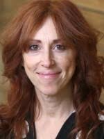 Art Hounds: Fiddles & The Art Of Giving