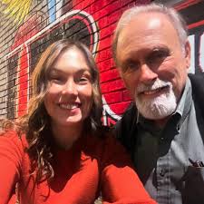 Happy Father's Day to all the Dads who help make this show possible and to  all you Dads who listen to us idiots 🥲