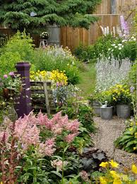 Create A Country Garden Country Garden Decor Beautiful Gardens Cottage Garden