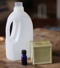 Comment Faire De La Lessive Ecologique Lessive Ecologique Trucs Et Astuces Lessive En Poudre