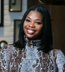 Jasmine Crowe's Instagram, Twitter & Facebook