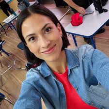 Let's get physical with Big Fish NW Talent Fawn Ledesma and Megan  Brotherton. #BigFishonFilm @lefawnzie @megbrother