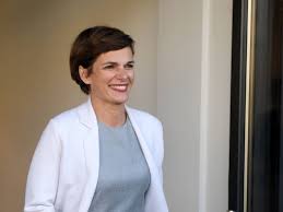 Wir hatten schon vorher viele freunde in der jüdischen community, das hat sich natürlich intensiviert durch die rolle meines mannes in israel und ist bis heute so geblieben. Rendi Wagner Will Mit Parteichefs Uber Don T Smoke Reden Sn At