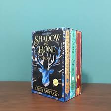 Amazon amazon ca amazon au. 60 Off 10 10 Like New Shadow And Bone Trilogy Box Set 3 Books Set By Leigh Bardugo Books Stationery Fiction On Carousell