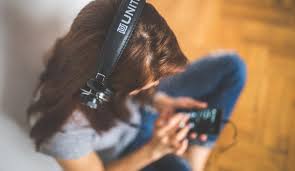 Fazer musica de agua fazer você se sentir relaxado depois de um longo dia? Telemoveis Com Musica Para Relaxar Online Que So Pode Ouvir Uma Vez