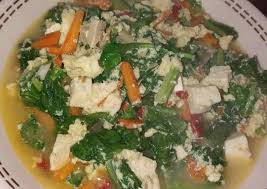 Berikut ini lima resep pilihan sayur bening yang sehat dan menyegarkan yang bisa dibuat sendiri di rumah. Bapak Masak Cara Memasak Sawi Hijau