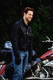 Turns out it was his dad. Christopher Returns Gilmore Girls Wiki Fandom