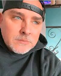 🎩The wrong thing to say to a heartbroken friend👒