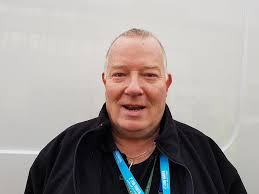 Norman Parr's Instagram, Twitter & Facebook