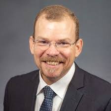 William Stelter's Instagram, Twitter & Facebook