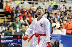 空手の東京五輪・組手女子６１キロ超級代表の 植草歩 （２８）＝ｊａｌ＝が、 全日本空手道連盟 の 香川政夫 強化 委員長 （６５）からパワーハラスメントを受けていたとの訴えを連盟に届けていることが２４日、分かった。 æ¤è‰æ­©ãŒã‹ã‚ã„ã„ è¶³ã®ç­‹è‚‰ã«å®ŸåŠ›ã®ç§˜å¯†ã‚ã‚Š èŠ¸èƒ½äººã®å™‚å¥½ãåºƒå ´