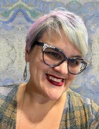 Julie Garver's Instagram, Twitter & Facebook