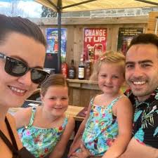 Ben Jarrett (@BenJarr82908288)