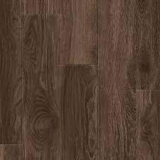 Style Selections Woodfin Oak 7 59 In W X 50 7 In L Embossed Wood Plank Laminate Flooring 26 8 Sq Ft Lowes Com Laminate Flooring Oak Laminate Flooring Wood Planks