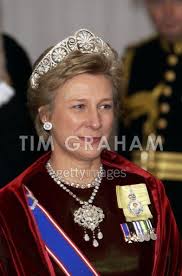 Birgitte Duchess Of Gloucester Tiaras The Duchess Of Gloucester Wearing Medals Orders Decorations And British Crown Jewels Royal Crown Jewels Royal Crowns