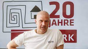 Ivan klasnić is a croatian former professional footballer who played as a striker. Werder Bremen Ivan Klasnic Erhalt Vier Millionen Euro Schmerzensgeld Weser Kurier