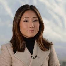 Lisa Bilbrey's Instagram, Twitter & Facebook