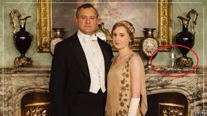 Downton Abbey Stars Back Water Charity After Photo Gaffe Downton Abbey Cast Downton Abbey Series Downton Abbey Fashion